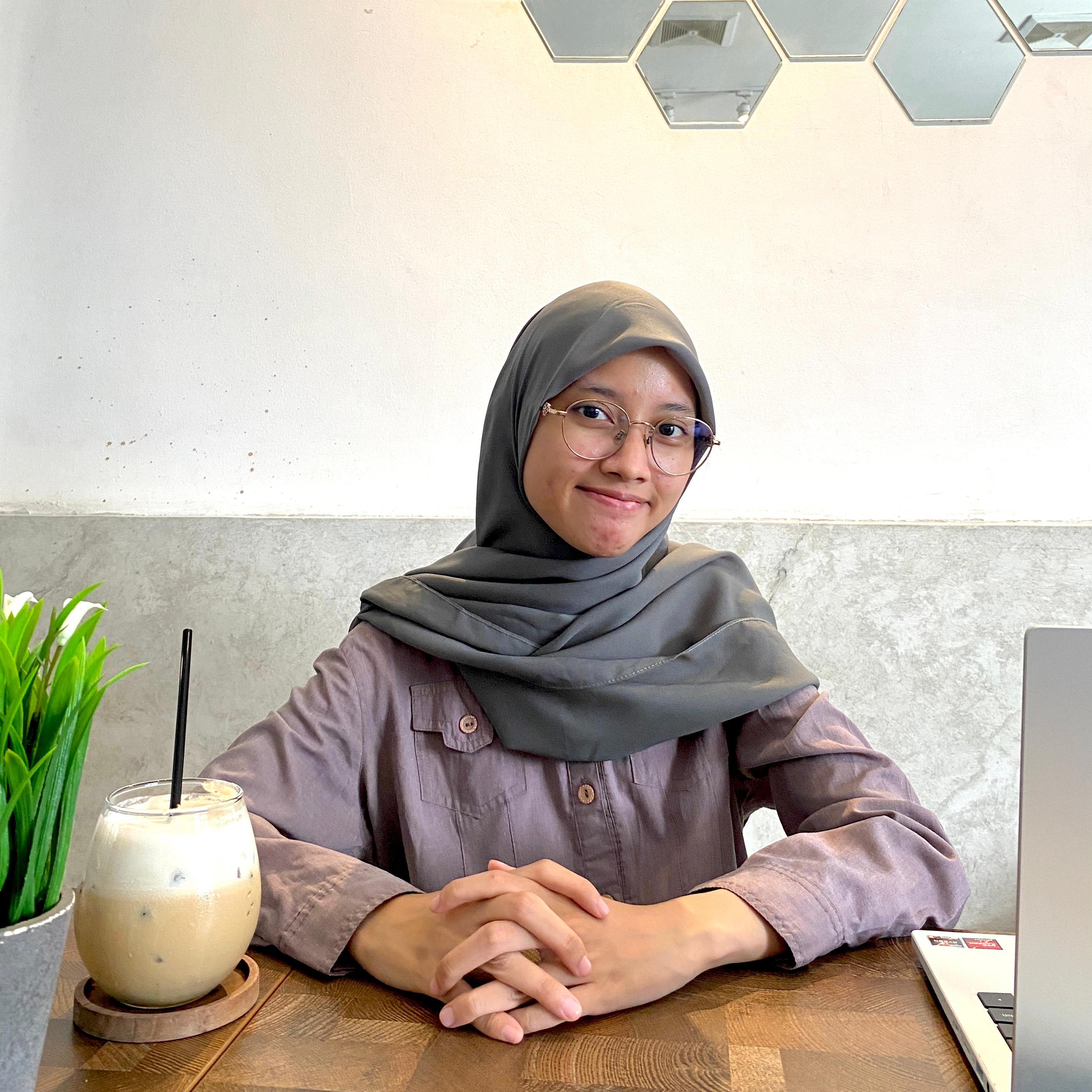 Nadira Putri Andria, S.Psi.